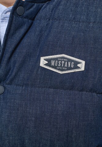 MUSTANG Vest in Blue