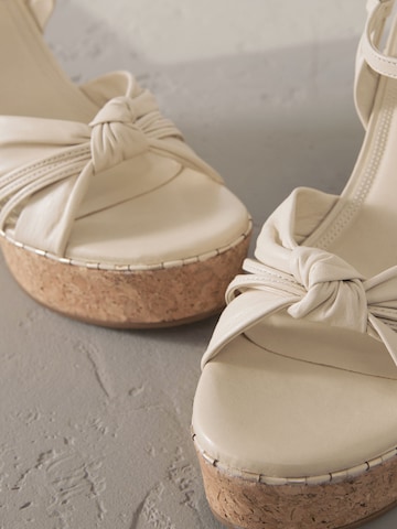 Next Sandale in Beige