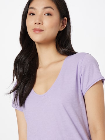 T-shirt 'Avivi' DRYKORN en violet