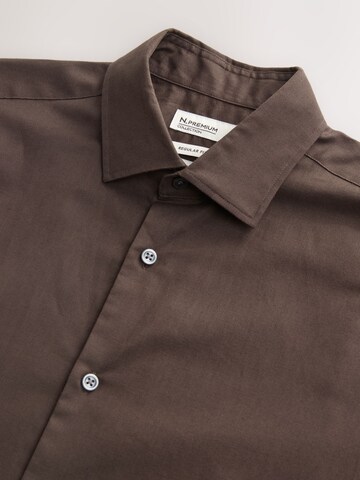 Next Regular Fit Hemd in Braun