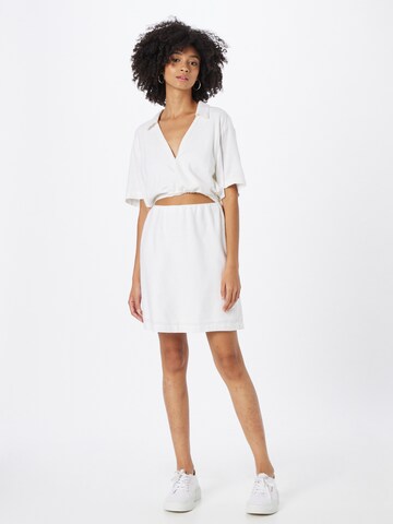 Robe Abercrombie & Fitch en blanc