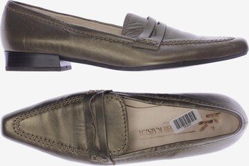 PETER KAISER Flats & Loafers in 39 in Green: front