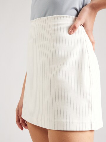 Abercrombie & Fitch Skirt in White