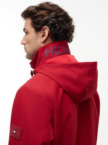 TOMMY HILFIGER Jacke in Rot