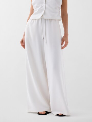 Scalpers Regular Pants ' ' in White