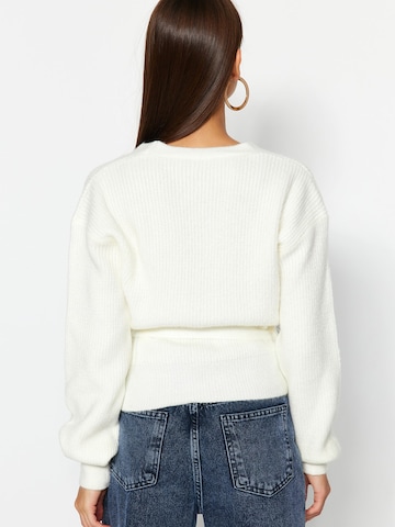 Trendyol Pulóver - bézs