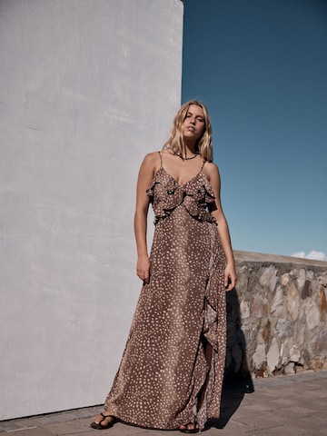 Next - Vestido em castanho