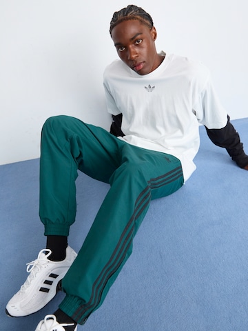 ADIDAS ORIGINALS Конический (Tapered) Штаны 'FBIRD' в Зеленый