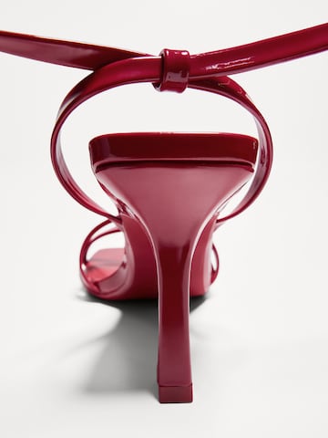 Bershka Sandal in Red