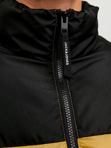 JACK & JONES Between-season jacket 'Toby' in Yellow