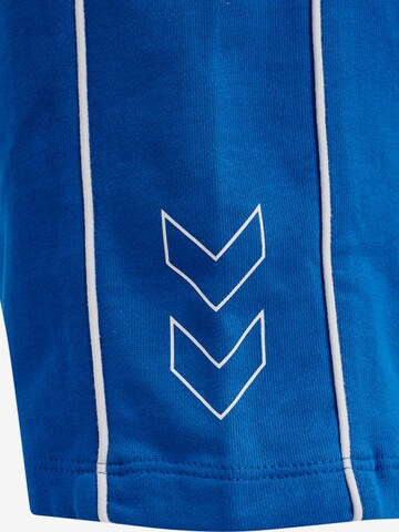 Hummel Regular Shorts 'Ditmer' in Blau