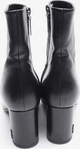 Saint Laurent Dress Boots in 37 in Black