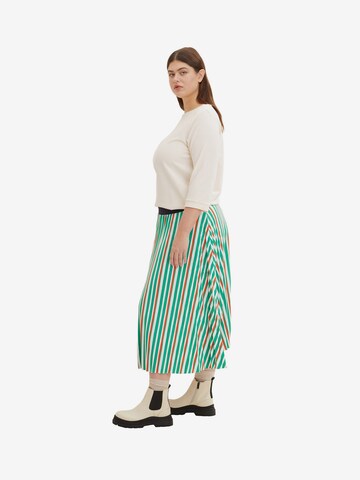 Tom Tailor Women + Skirt in Green