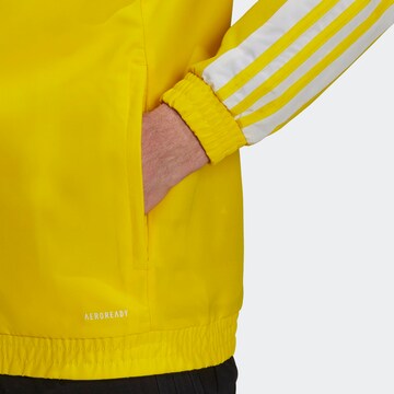 Giacca per l'allenamento 'Squadra 21' di ADIDAS SPORTSWEAR in giallo