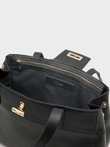 FURLA Τσάντα ώμου 'AMELIA' σε μαύρο