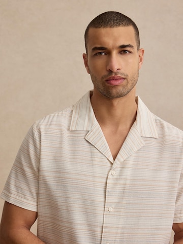 DAN FOX APPAREL Regular fit Button Up Shirt 'Karim' in White