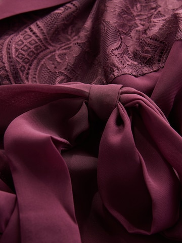 Vestaglia di B by Ted Baker in rosso