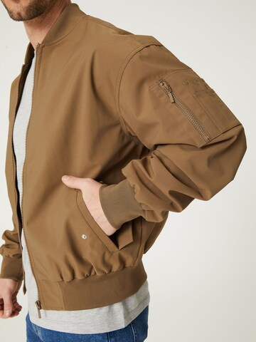 DAN FOX APPAREL Between-season jacket 'Kalle' in Brown