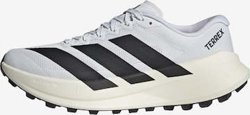 Chaussure de course 'Agravic Sl' ADIDAS TERREX en blanc : devant