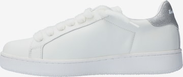 LOTTO Sneaker in White: front