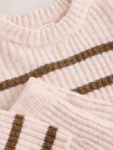 Next Set in Beige