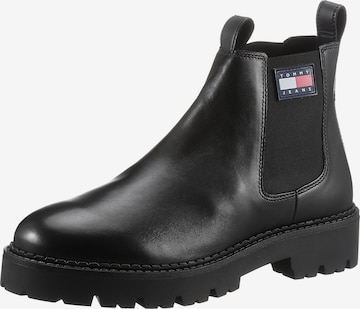 Tommy Jeans Chelsea Boots in Black: front