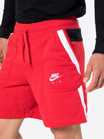 Regular Pantaloni de la Nike Sportswear pe roșu