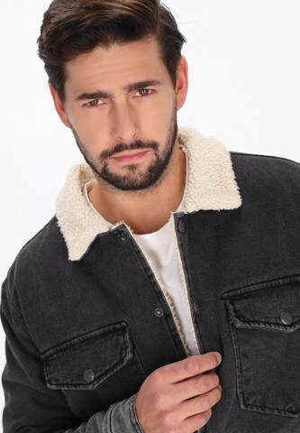 Veste mi-saison DreiMaster Vintage en noir