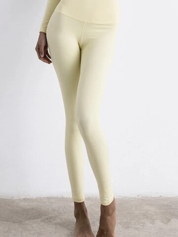 MyLibi Skinny Leggings in Yellow