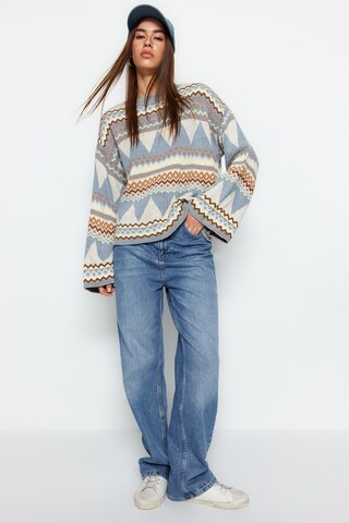 Pullover di Trendyol in grigio