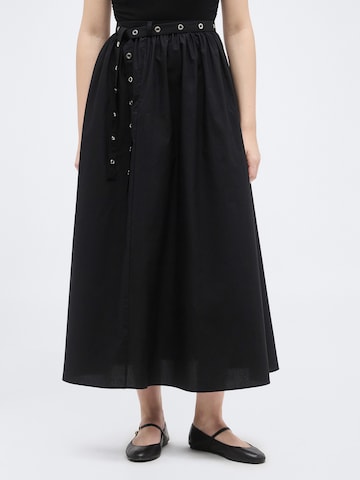 Gonna 'C_Vidol' di BOSS in nero: frontale