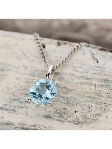 Orolino Necklace in White