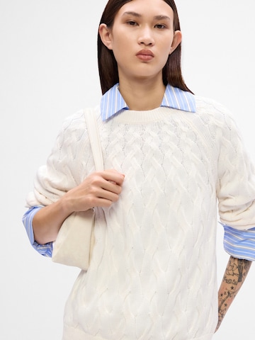 Calvin Klein Jeans Pulover | bela barva