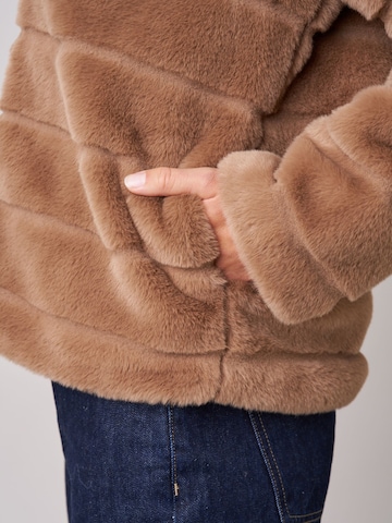 Deeluxe Übergangsjacke in Grau