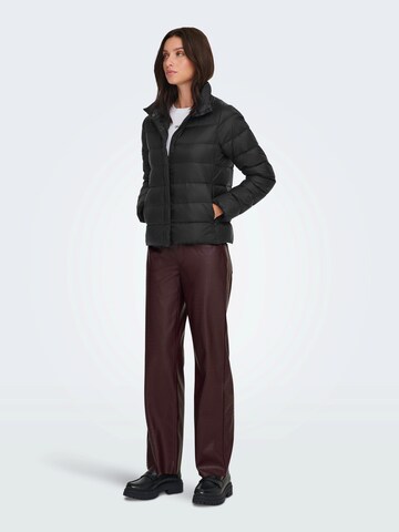 Veste d’hiver 'ONLRuby' ONLY en noir