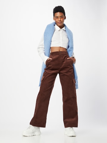 Monki Loose fit Cargo trousers in Brown