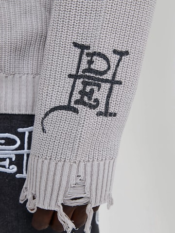 Ed Hardy Pullover in Grau