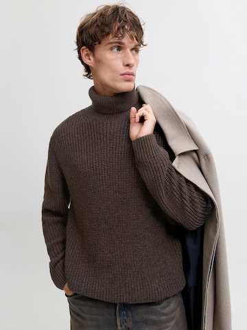 JACK & JONES Pullover 'JORBLEECKER' i brun