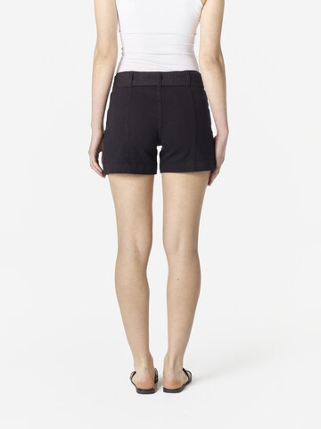 Slimfit Jeans de la KOROSHI pe negru