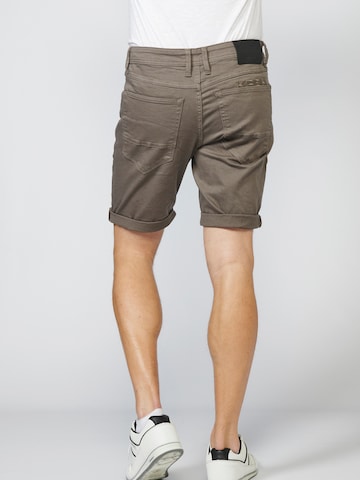 KOROSHI Slimfit Shorts in Grün