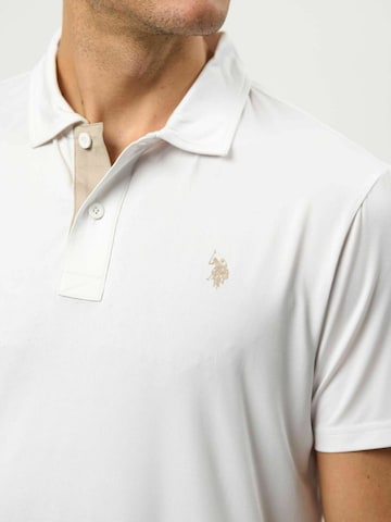 U.S. POLO ASSN. Comfort Fit Paita ' UMClark ' värissä valkoinen