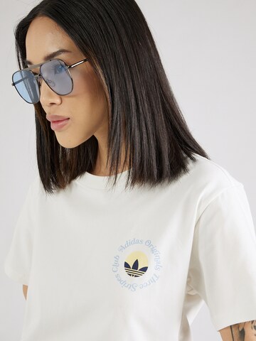 ADIDAS ORIGINALS Тениска в бяло