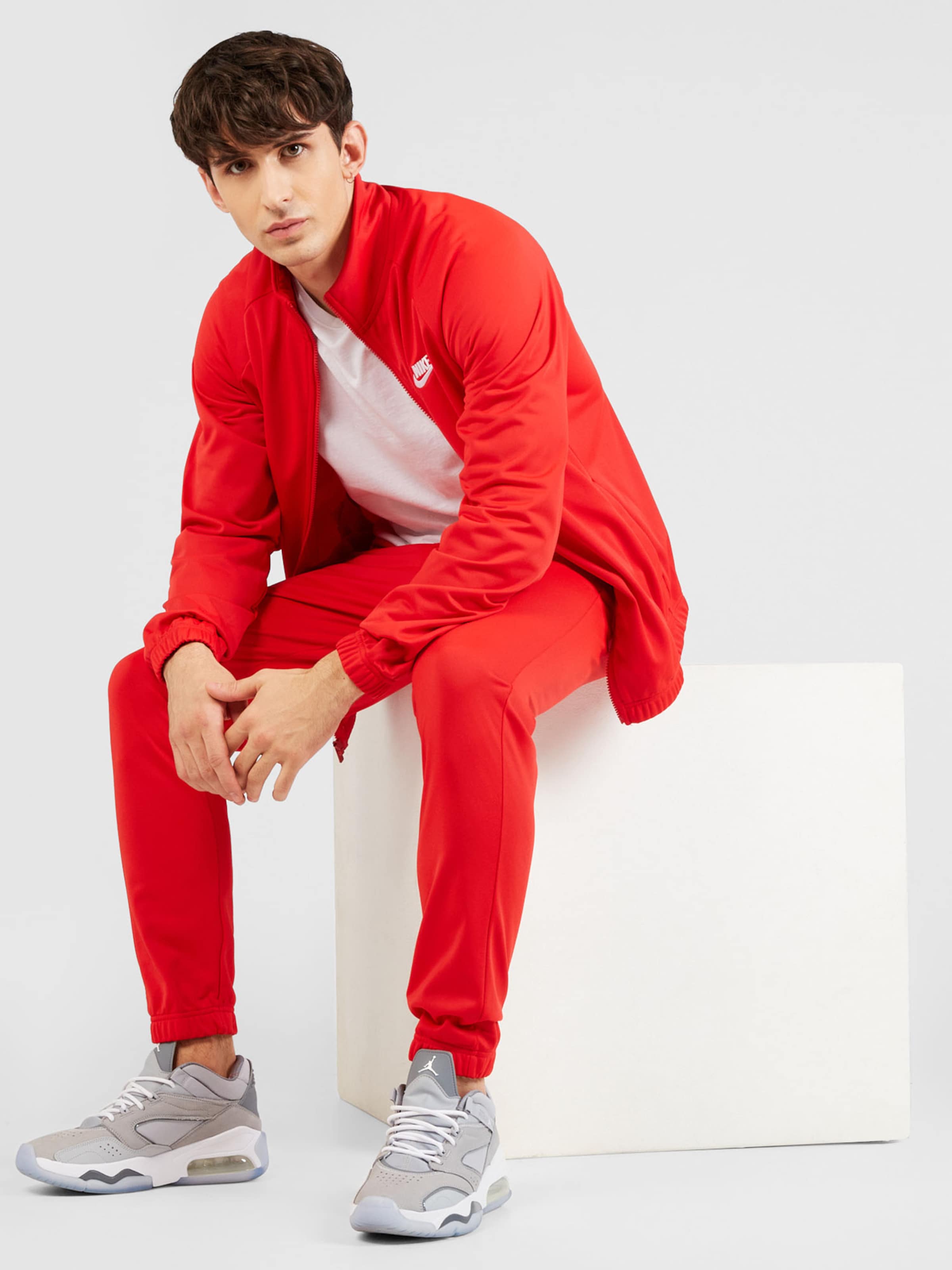 Nike discount red sweatsuit