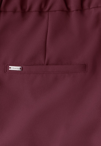 STREET ONE Loose fit Pants in Red