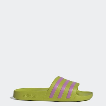 ADIDAS PERFORMANCE Plážové / kúpacie topánky 'Adilette' - Zelená
