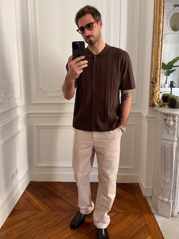 TRAPP Средняя посадка Рубашка в Коричневый