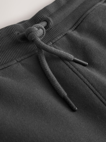 Regular Pantaloni sport de la Next pe gri