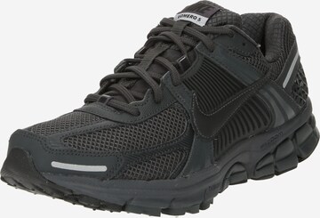 Nike Sportswear - Sapatilhas baixas 'Zoom Vomero 5' em cinzento: frente