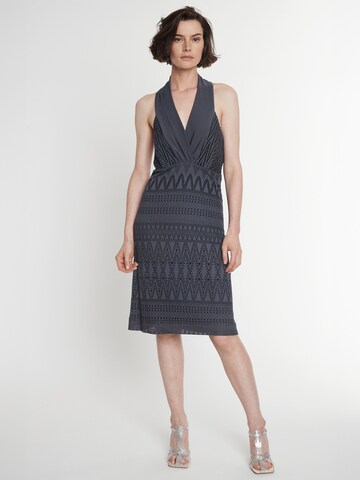 Ana Alcazar Kleid 'Pisea' in Grau