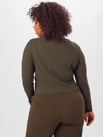 ABOUT YOU Curvy Shirt 'Selena' in Green